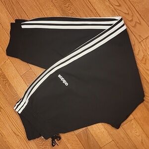 Adidas joggers XL